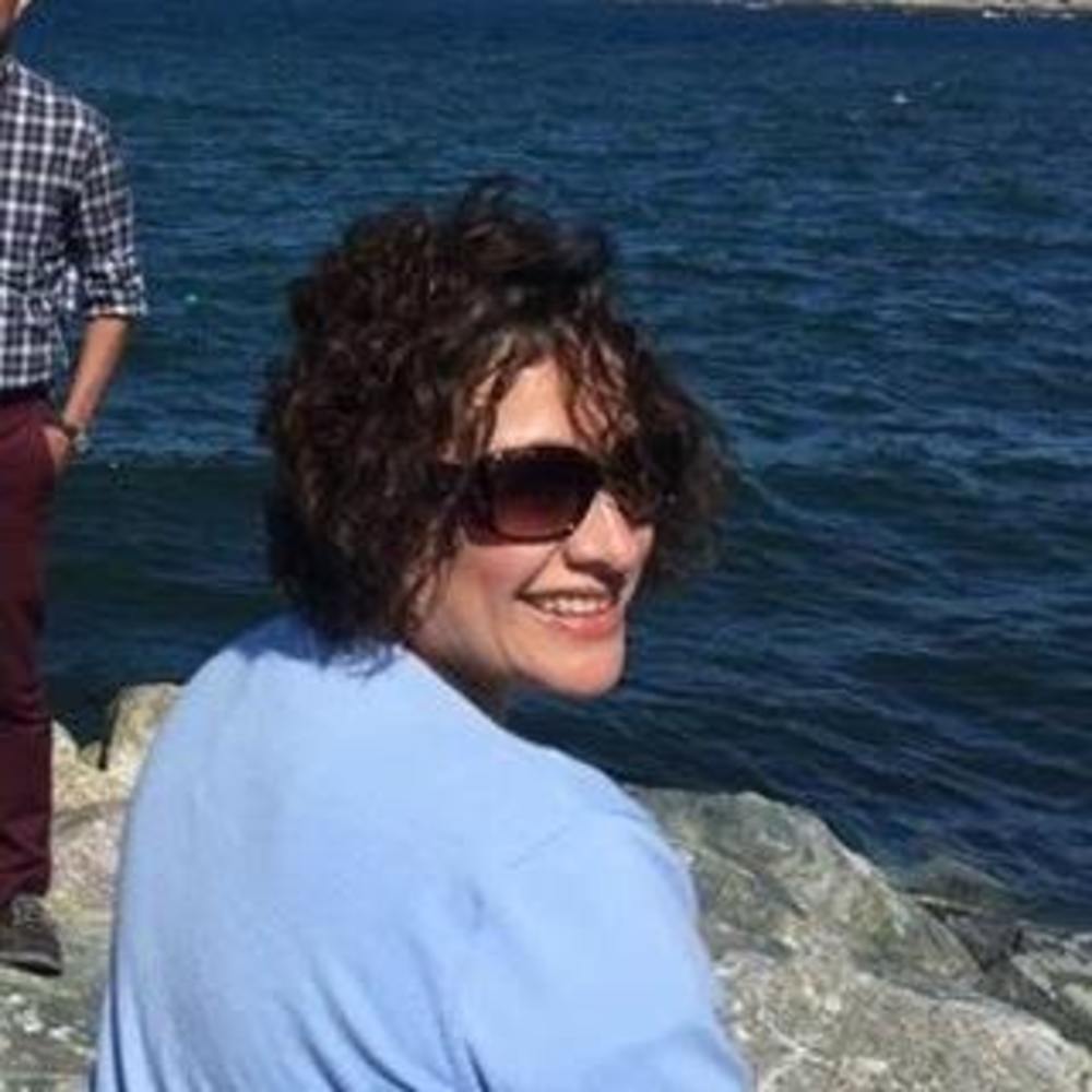 Meet your Posher, Ivonne